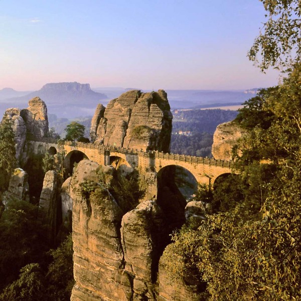 Neu in der Welcome App: Erlangen und Sächsische Schweiz Osterzgebirge